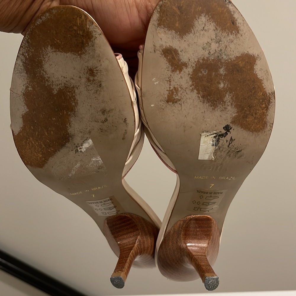 Faith Mules - Picture 10 of 12